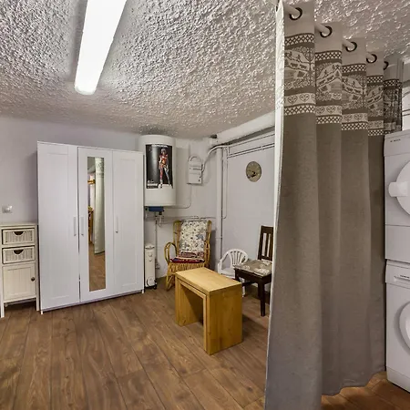 Chalet Familial Au Centre De Le Praz, Proche Pistes Et Commerces, Terrasse Plein Sud - Fr-1-568-10 (adults Only) Chalet