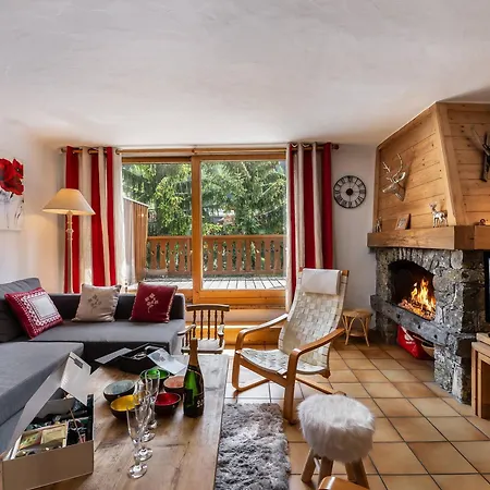 Chalet Chalet Familial Au Centre De Le Praz, Proche Pistes Et Commerces, Terrasse Plein Sud - Fr-1-568-10 (adults Only)